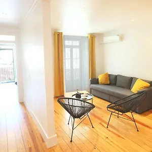 arroios-de-paixao-duplex.hotels-lisbon-portugal.com/